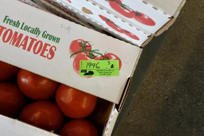 tomatoes in box